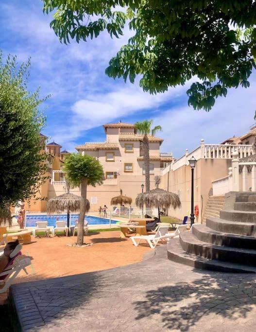 Casa Andres. Two Bed Penthouse Pool & Terrace Lejlighed Alicante Eksteriør billede