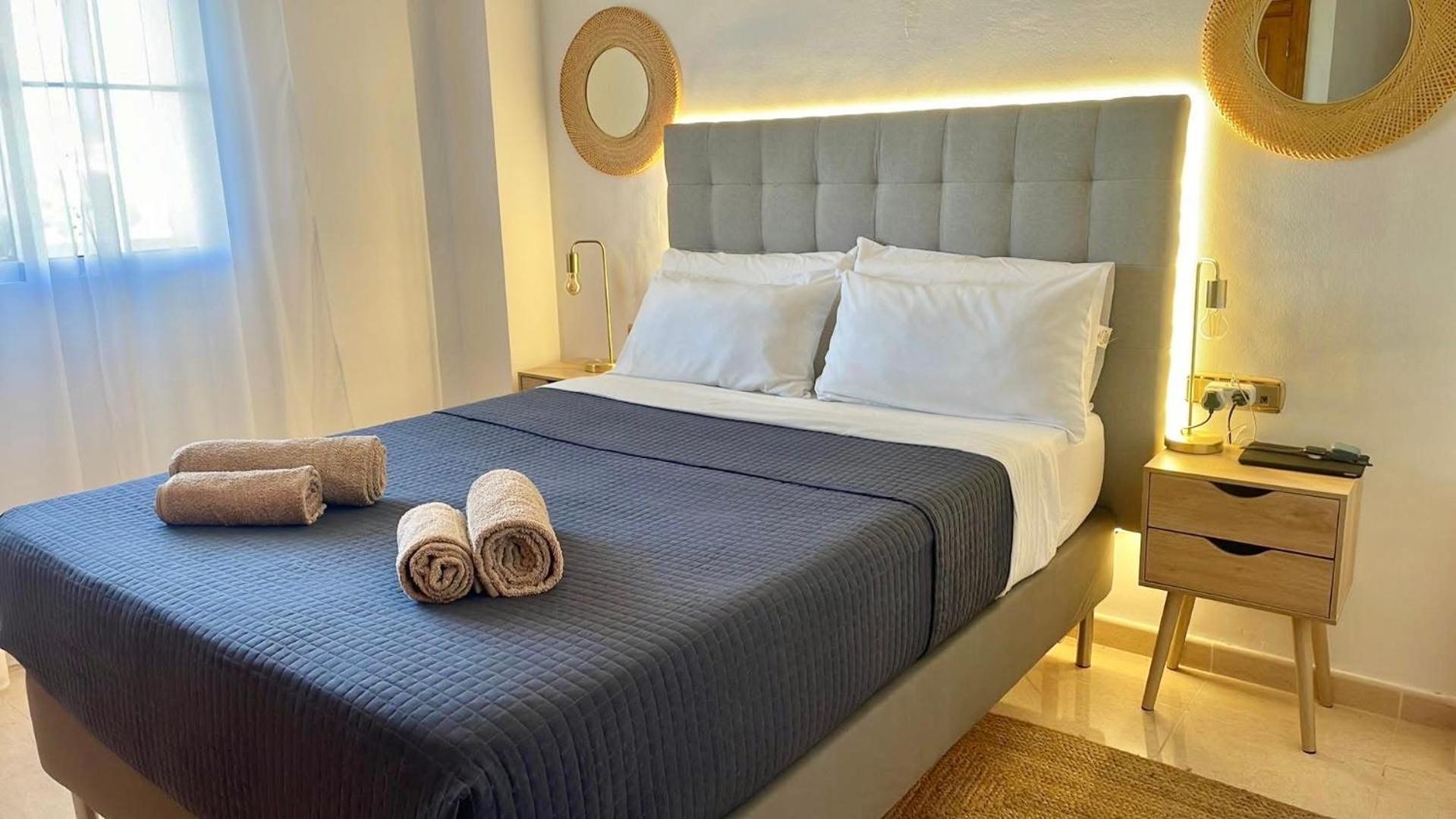 Casa Andres. Two Bed Penthouse Pool & Terrace Lejlighed Alicante Eksteriør billede
