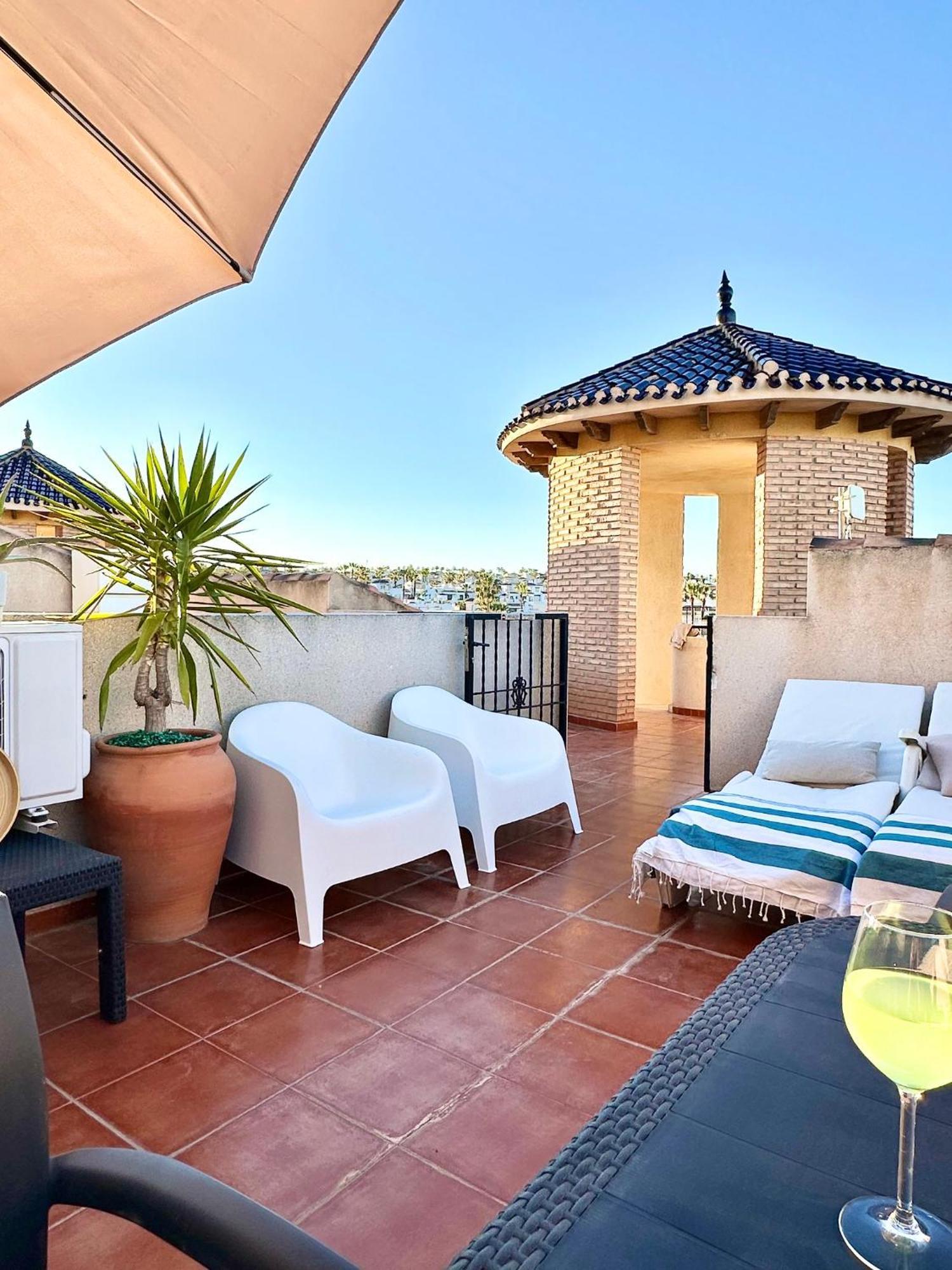 Casa Andres. Two Bed Penthouse Pool & Terrace Lejlighed Alicante Eksteriør billede